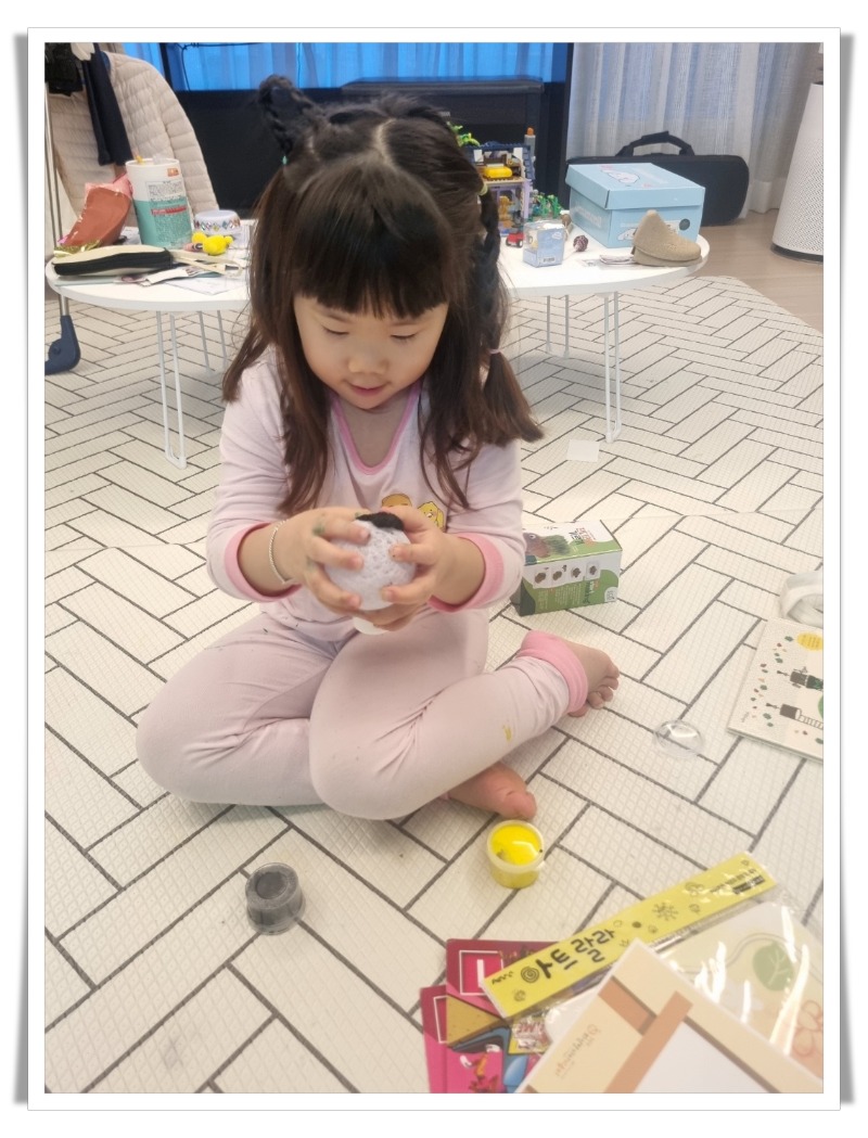 1743845774983-4 - 윤선혜.jpg