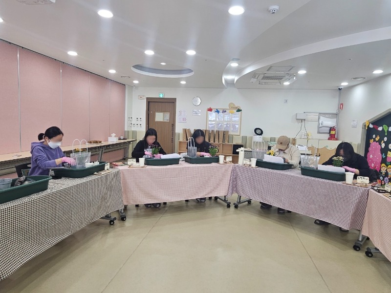 7 KakaoTalk_20250410_171849420_05.jpg