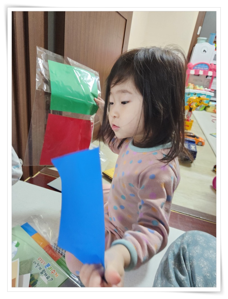 액자_20250507_201436 - 이미래.jpg
