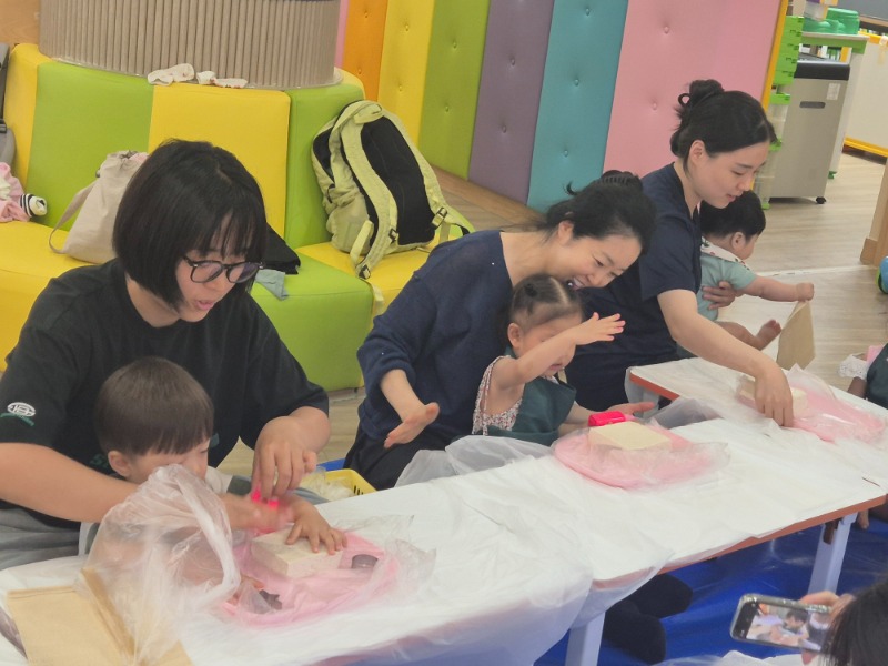 KakaoTalk_20250625_171110152_05.jpg