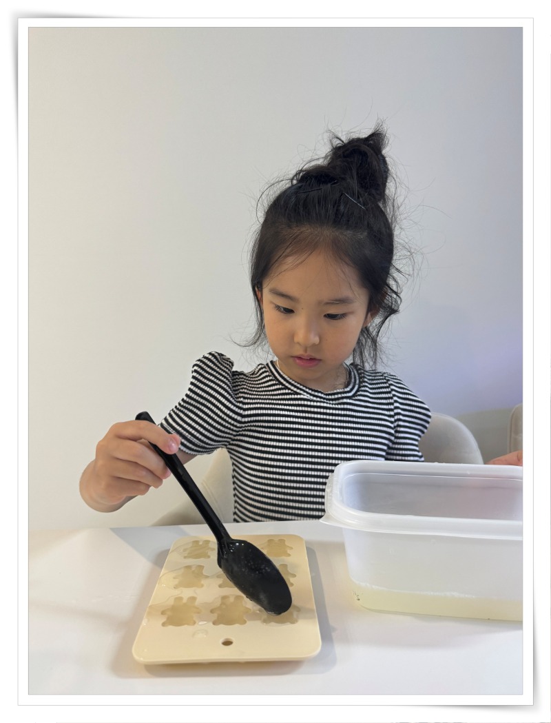 액자_IMG_0987 - baek unki.jpg