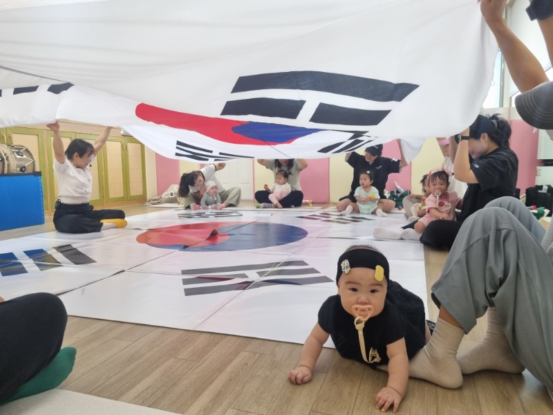 KakaoTalk_20251001_121858314_06.jpg